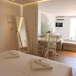 The Infinity 180 Luxury *