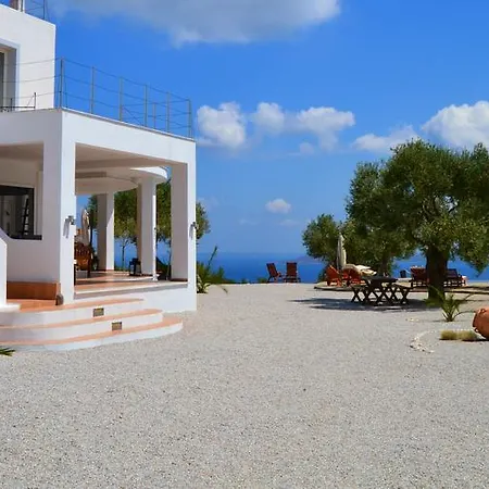 The Infinity 180 Luxury Apartament