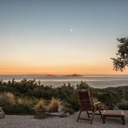 The Infinity 180 Luxury Apartament