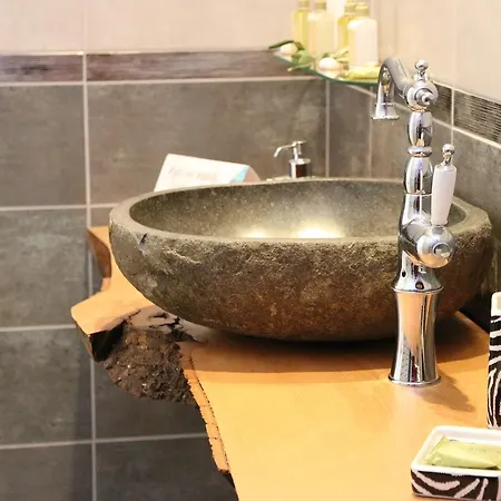 The Infinity 180 Luxury *