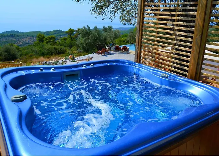 Апартаменты The Infinity 180 Luxury *