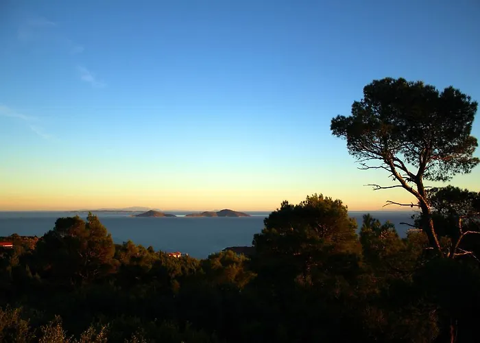 Апартаменты The Infinity 180 Luxury Милия