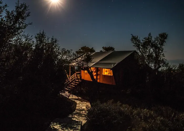 The Infinity 180 Luxury