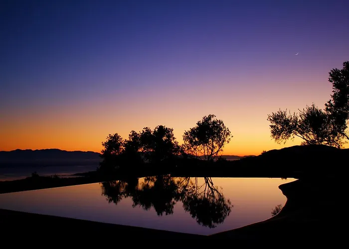 Апартаменты The Infinity 180 Luxury *