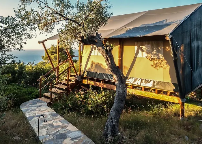 Апартаменты The Infinity 180 Luxury Милия